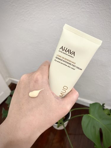 AHAVA Dermud Foot Cream - the best foot cream for cracked heels